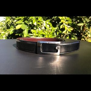 Gucci reversible belt with square G buckle